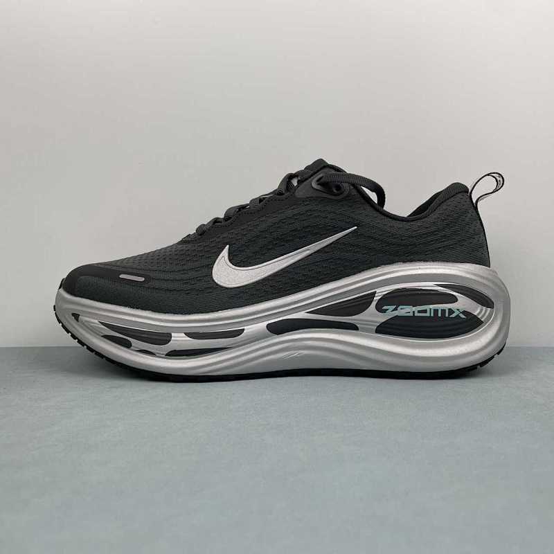 R Nike Zoom Vomero PLUS IM6011-060 35-46